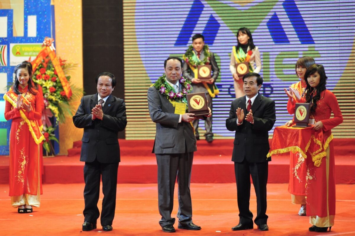 Cung ứng thực phẩm tươi sống 6 Le ton vinh Hang Viet Nam duoc nguoi tieu dung Thu do yeu thich 103 2 1536x1024 1