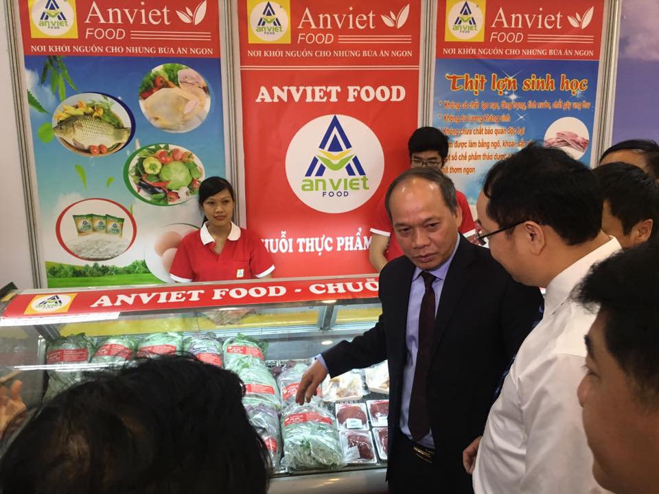 Cung ứng thực phẩm tươi sống 5 14650647 1402805789747851 3173946274994624523 n